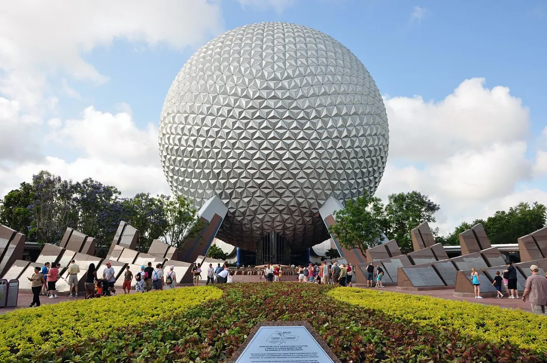 EPCOT, Bay Lake